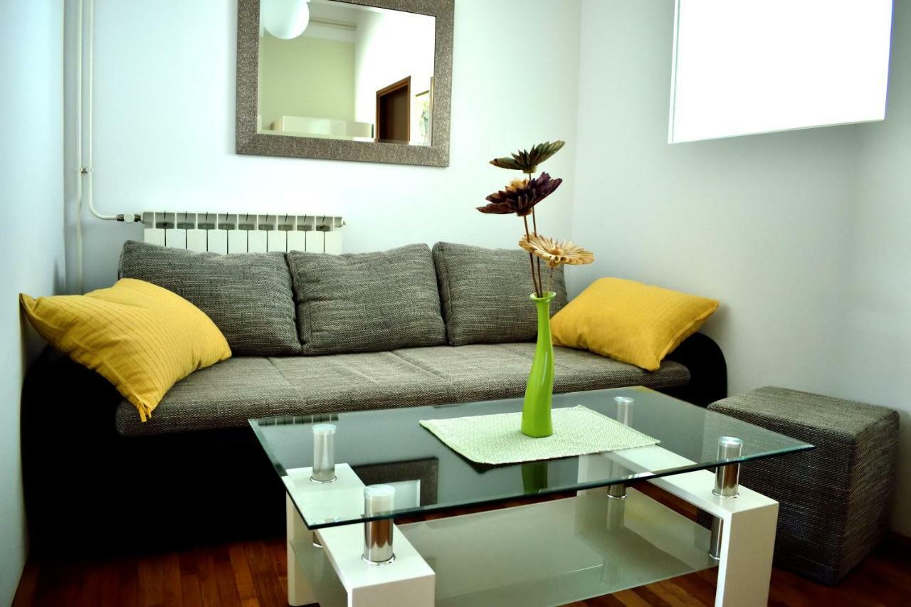 Amphitheatre Apartments Pula Ngoại thất bức ảnh